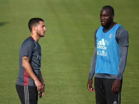 Anh em nhà Hazard rủ nhau 'chơi xấu' Lukaku và Batshuayi
