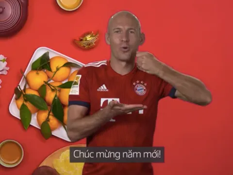 Arjen Robben đích thân chúc mừng năm mới người Việt Nam