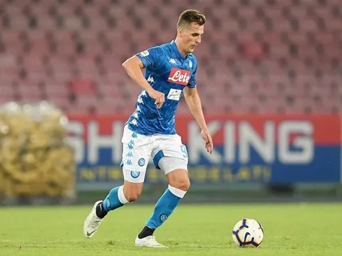 Arkadiusz Milik: Khi phía trước là bão tố