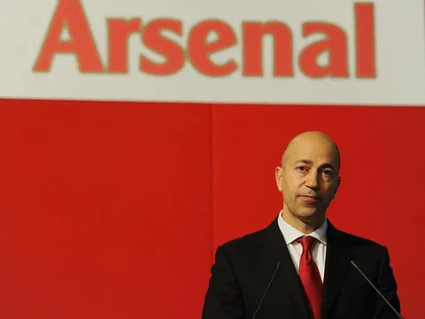 Arsenal chiêu mộ nhân tài, dọn đường tống cổ Wenger?