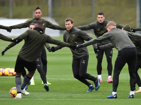 Arsenal dùng bài tập lạ hòng tăng khả năng kiểm soát bóng