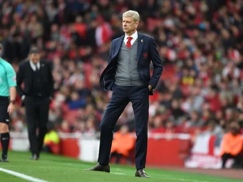 Arsenal lập kỉ lục sau chiến thắng trước Swansea City