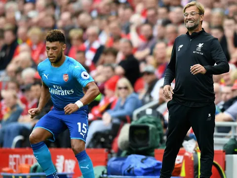 Arsenal mở hội vì bán thành công 'bom xịt' Chamberlain cho Liverpool