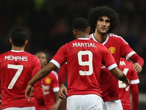 Arsenal mưu đồ đánh cắp 3 "hàng hot" MU