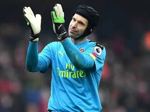 Arsenal nhắm được người thay thế Petr Cech
