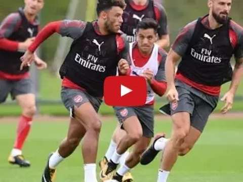 Arsenal nỗ lực tập luyện trước trận đại chiến với Liverpool
