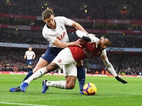 Arsenal thất trận, fan vùi dập một cái tên không thương tiếc