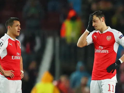 Arsenal và những kịch bản "hậu" Ozil, Sanchez