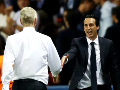 Cech: "Wenger lo lắng về phong cách chơi hơn là chiến thắng"