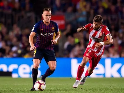 4 ngôi sao chưa được tin tưởng ở Barca: Xavi đệ nhị, bản hợp đồng tai tiếng