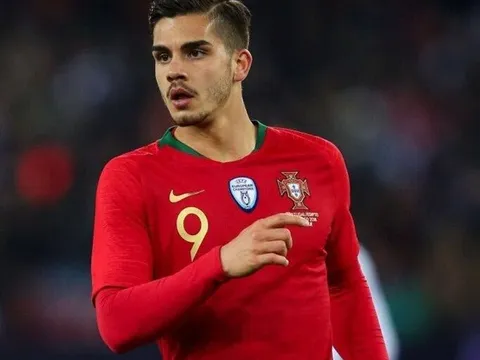 Andre Silva và lời khẳng định trước người Italia