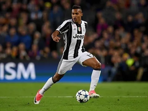 Alex Sandro và câu chuyện tiến thoái lưỡng nan