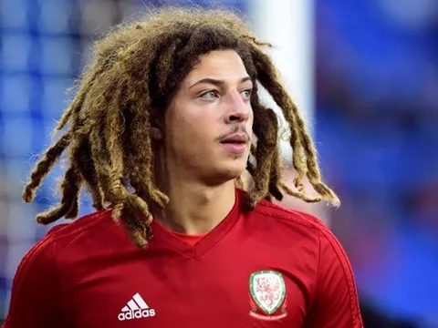 Chelsea đứng trước nguy cơ mất đi "Ruud Gullit mới"