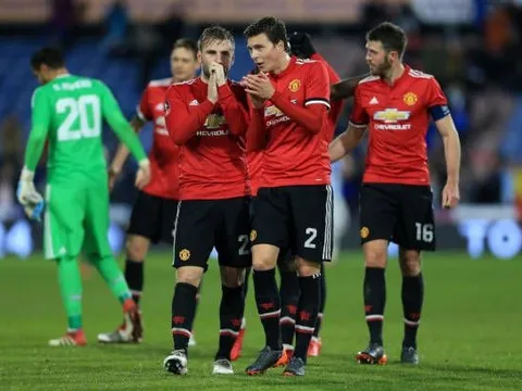 Đây, 2 yếu huyệt Mourinho cần cải thiện trước khi quá muộn