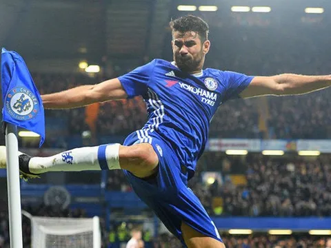 Fabregas 'xát muối' vào nỗi đau của fan Chelsea sau Siêu Cúp Châu Âu