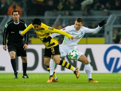 Aubameyang lập kỉ lục, Dortmund vẫn bị đội áp chót bảng hạ nhục