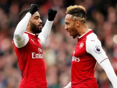 Aubameyang thừa nhận thèm muốn vị trí của Lacazette