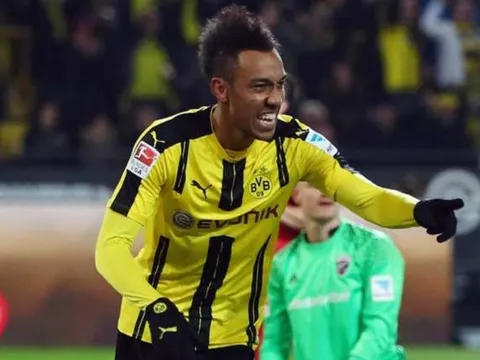 Aubameyang - Trung phong đang tìm đường tẩu thoát khỏi Dortmund