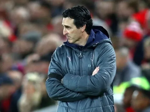 Bại trận trước Liverpool, Emery thừa nhận Arsenal nên học đối thủ một điều