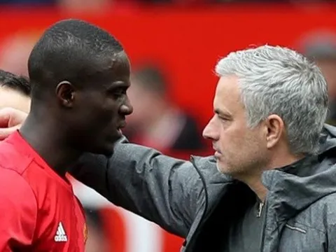 Bailly phá vỡ im lặng sau khi bị loại khỏi trận Tottenham