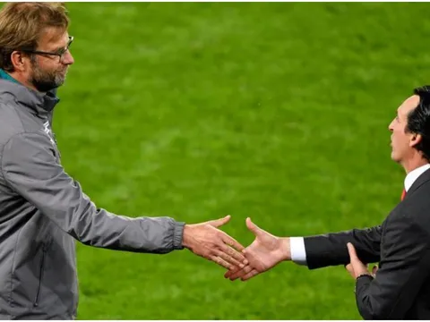 Bạn có biết Emery từng khiến Klopp khóc hận thế nào không?