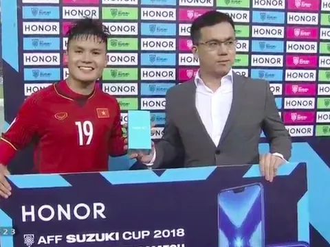 Bạn đã hiểu vì sao Quang Hải là "cầu thủ xuất sắc nhất AFF CUP" chưa?