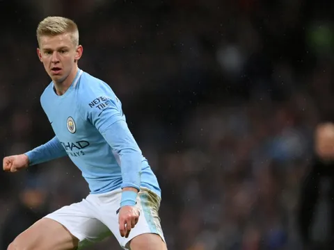 Oleksandr Zinchenko: Một bước lùi vì mười bước tiến