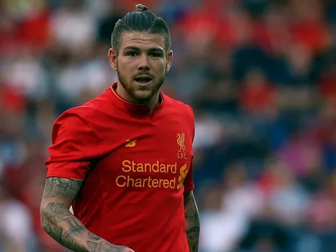 Arsenal cần một hậu vệ trái, nhưng không phải Moreno
