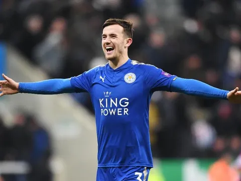 Không phải Bellerin, đây mới là người thừa kế của Nacho Monreal