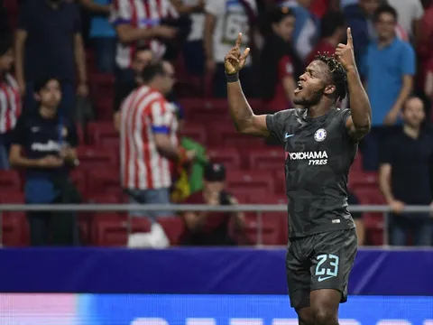 Bắn hạ Atletico, Batshuayi xứng danh siêu dự bị!