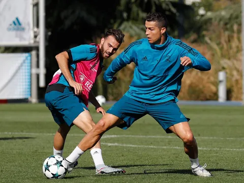 Bán Morata, Real Madrid đã thấm trái đắng