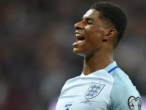 Bàn thắng đẳng cấp của Rashford vào lưới Slovakia