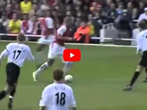 Bàn thắng đầy hài hước của Thierry Henry vào lưới Fulham