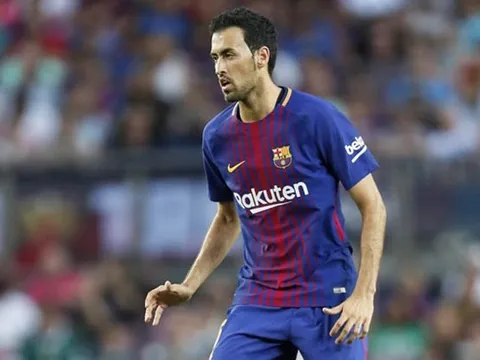 Barca bất ngờ tìm ra vị cứu tinh cho hàng thủ