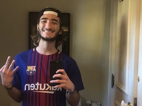 Barca đại thắng, con trai Mourinho được dịp troll Real Madrid