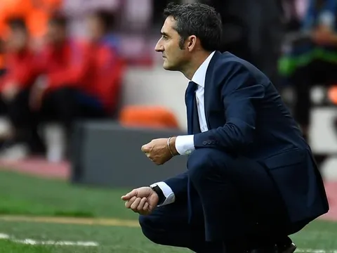 Barcelona có khởi đầu tốt nhất lịch sử, ai còn chê Valverde?