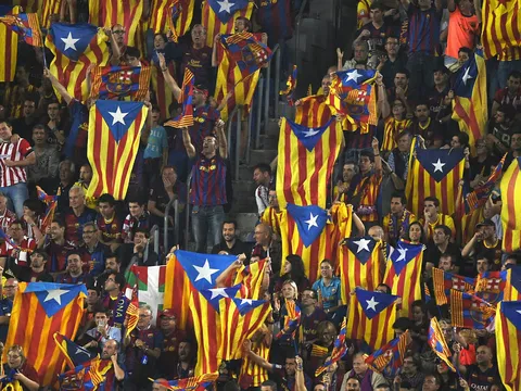 Barcelona có thể bị xóa sổ trên bản đồ bóng đá?