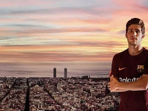 Barcelona tung áo đấu thứ ba trước thềm đại chiến Juventus