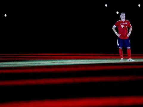 Nghẹn ngào ngày Bayern Munich đón Schweinsteiger trở lại