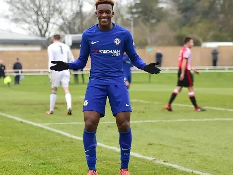 Bayern Munich tính thực hiện thương vụ không tưởng với "người thừa" Chelsea