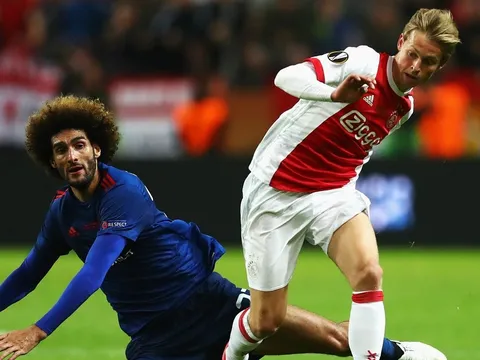 Bayern nhòm ngó sao Ajax, đại gia Anh lo lắng