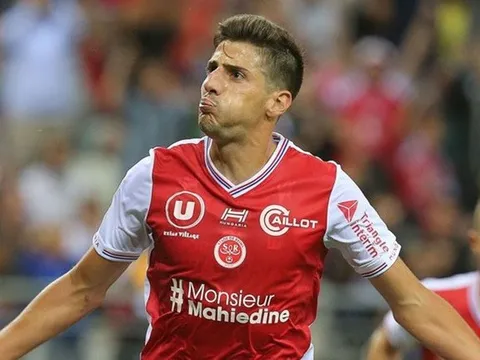 "Bẻ nanh" Lyon, Stade Reims tạo địa chấn Ligue 1