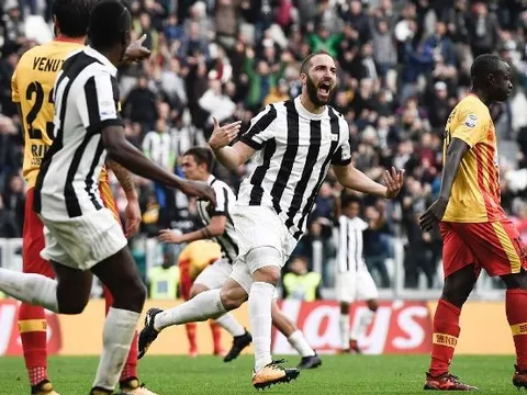 Bóng đá Italia: Bi kịch của những “chàng tí hon”