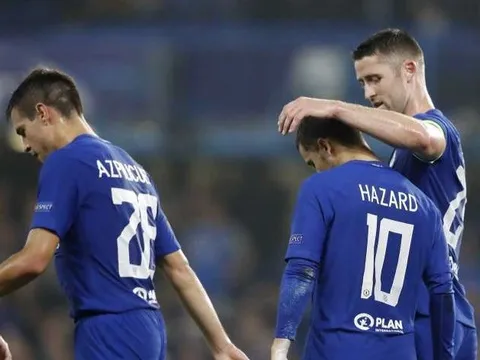 Bị đày ải, đội trưởng Chelsea vẫn kiên quyết bám trụ vì lý do đặc biệt