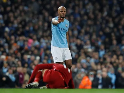 Bị Klopp chỉ trích thậm tệ, Kompany lên tiếng "phản pháo"