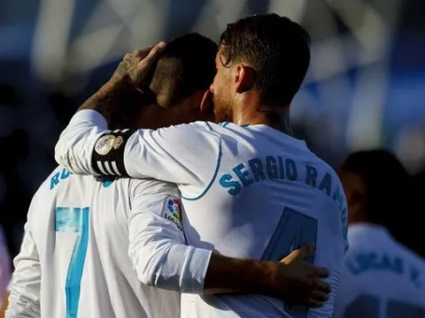'Biến nhẹ' tại Bernabeu: Căng thẳng leo thang giữa Ramos và Ronaldo