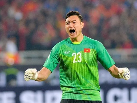 "Văn Lâm không xứng phải nhận chỉ trích sau trận đấu với Iraq"