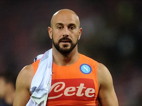 Bologna 0-3 Napoli: Không thể sẩy chân