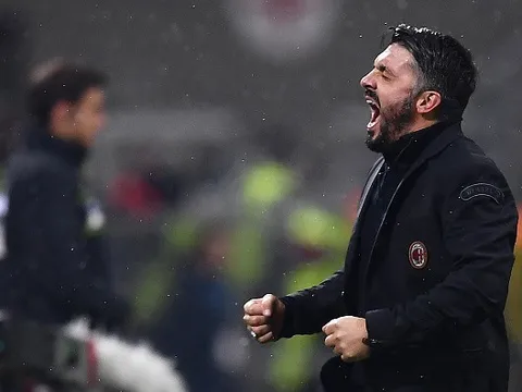 Gattuso 'gào thét' điên dại với thắng lợi đầu tiên tại Serie A