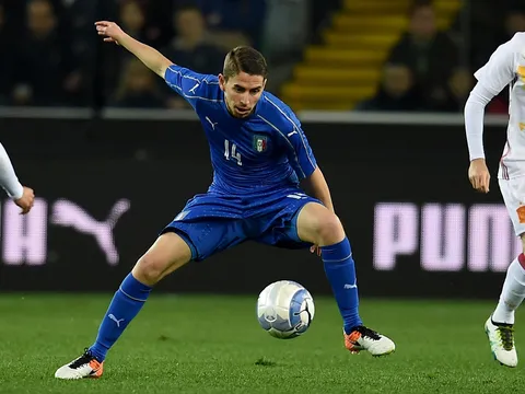 Brazil muốn cướp sao Napoli khỏi tay tuyển Italia